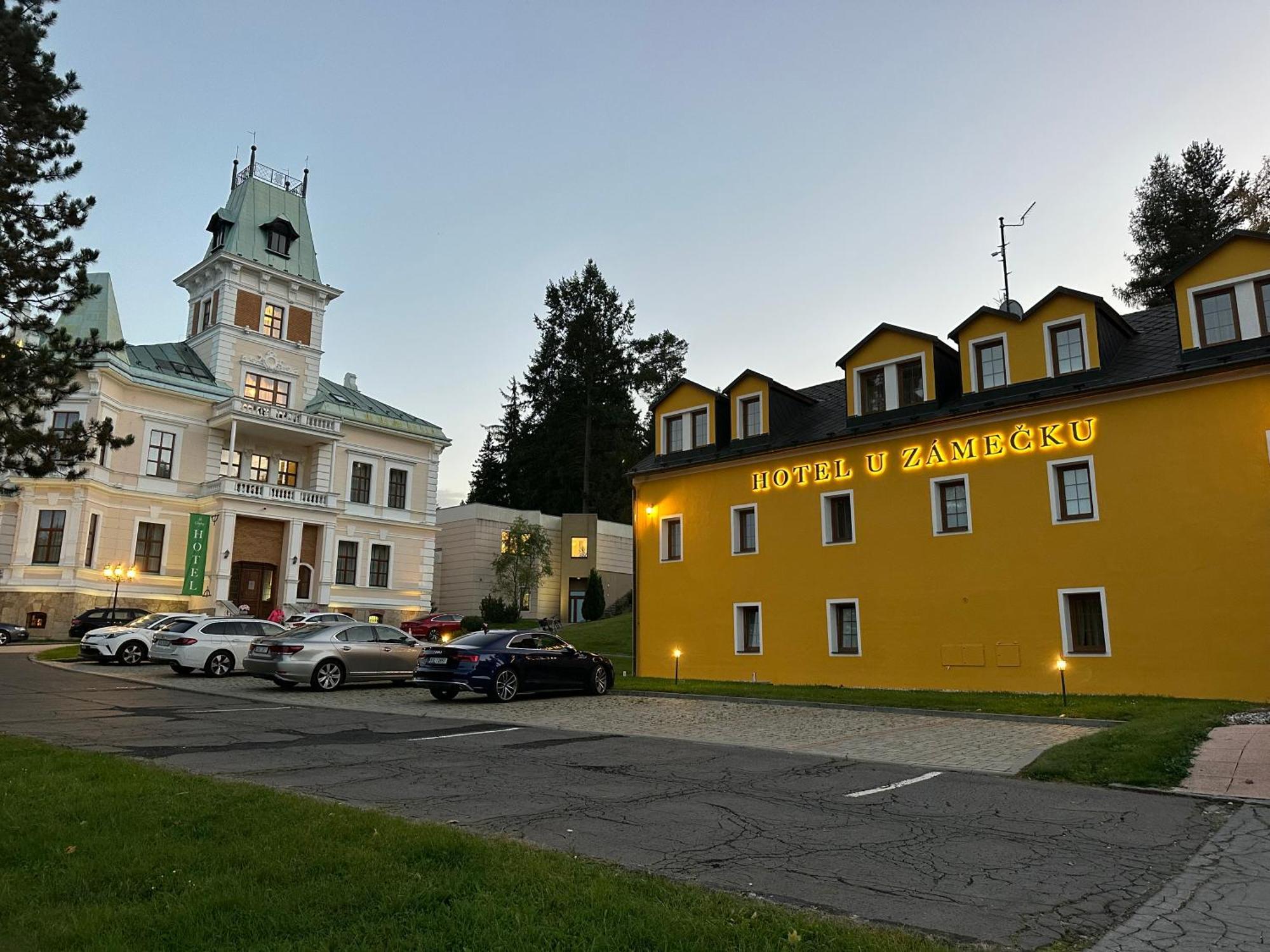 Hotel Chateau Cihelny Карловы Вары Экстерьер фото