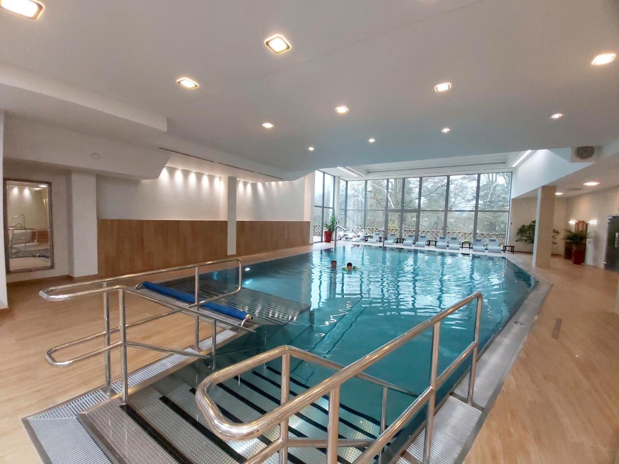 Hotel Chateau Cihelny Карловы Вары Экстерьер фото