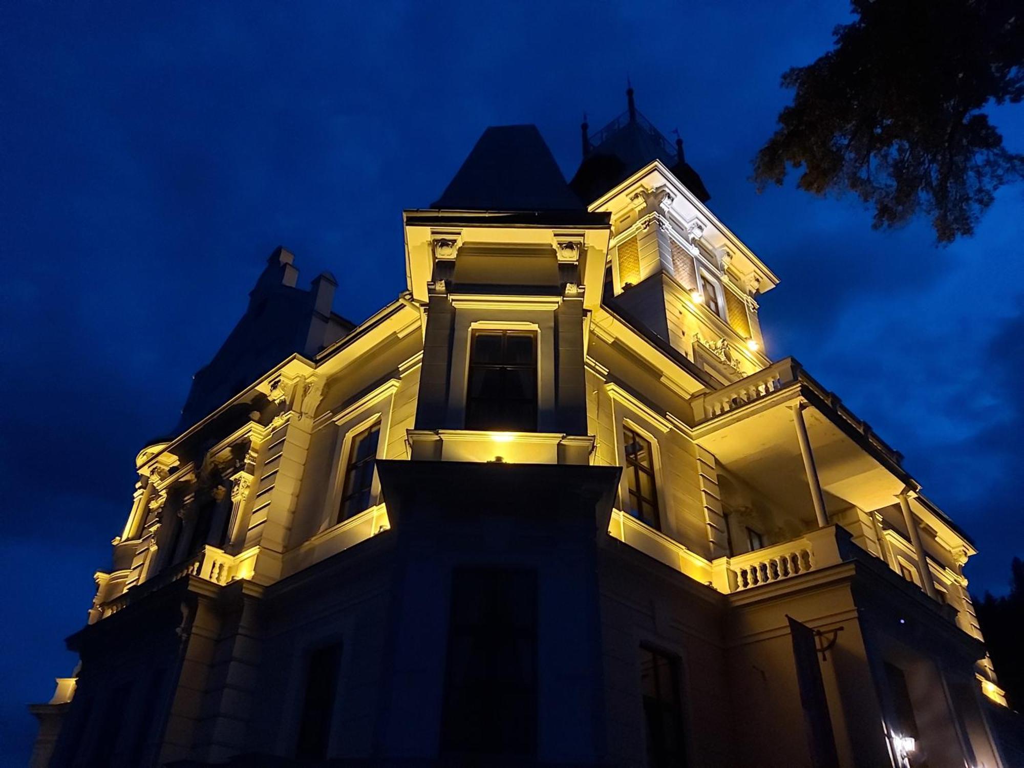 Hotel Chateau Cihelny Карловы Вары Экстерьер фото