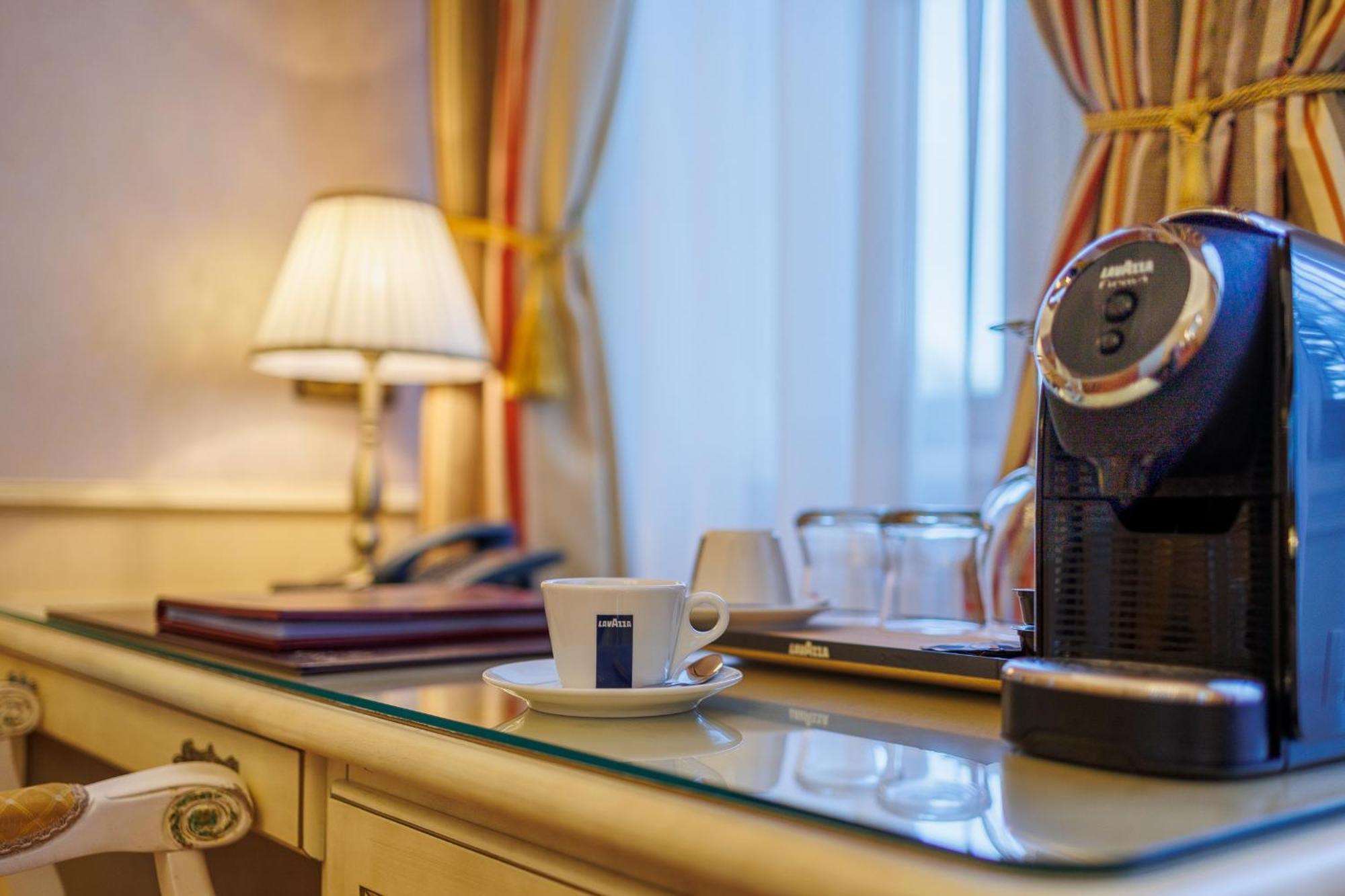 Hotel Chateau Cihelny Карловы Вары Экстерьер фото